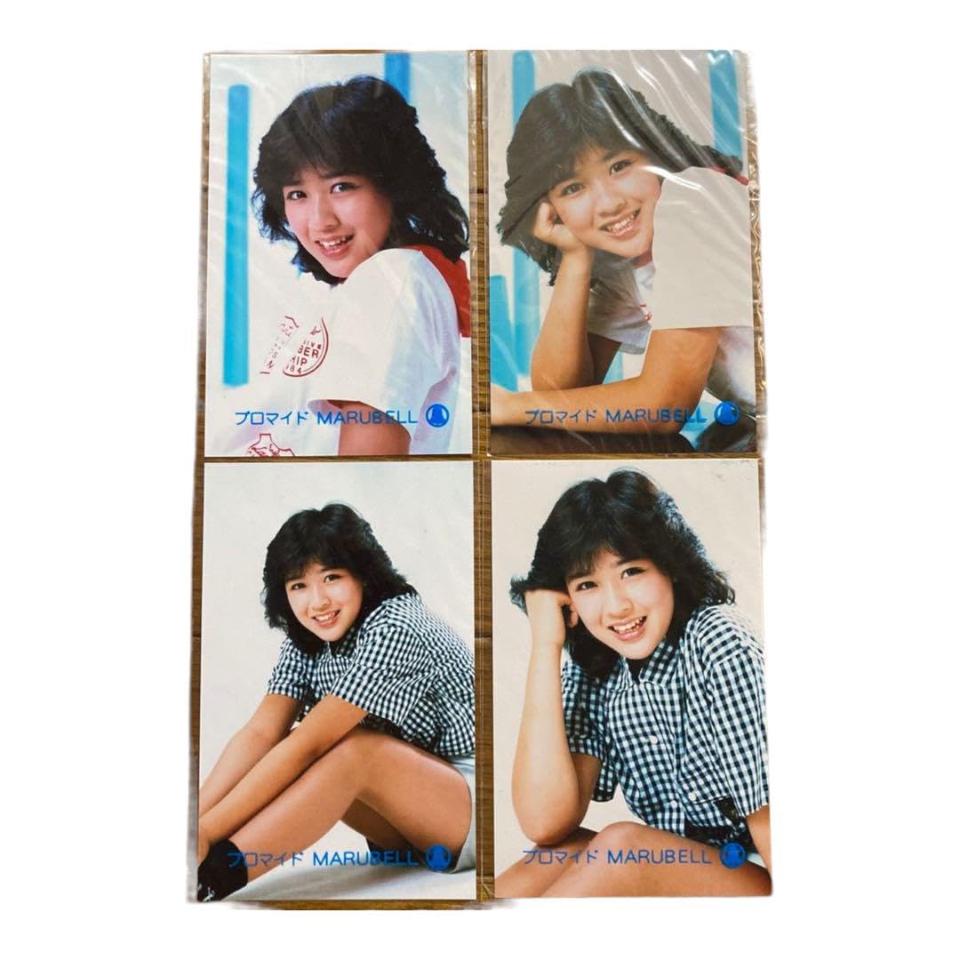 Amazon.co.jp: 菊池桃子 ブロマイド 4枚組 : おもちゃ